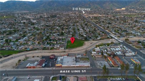 Photo of 25608 Walker St, San Bernardino, CA 92404 (MLS # CV26021806)