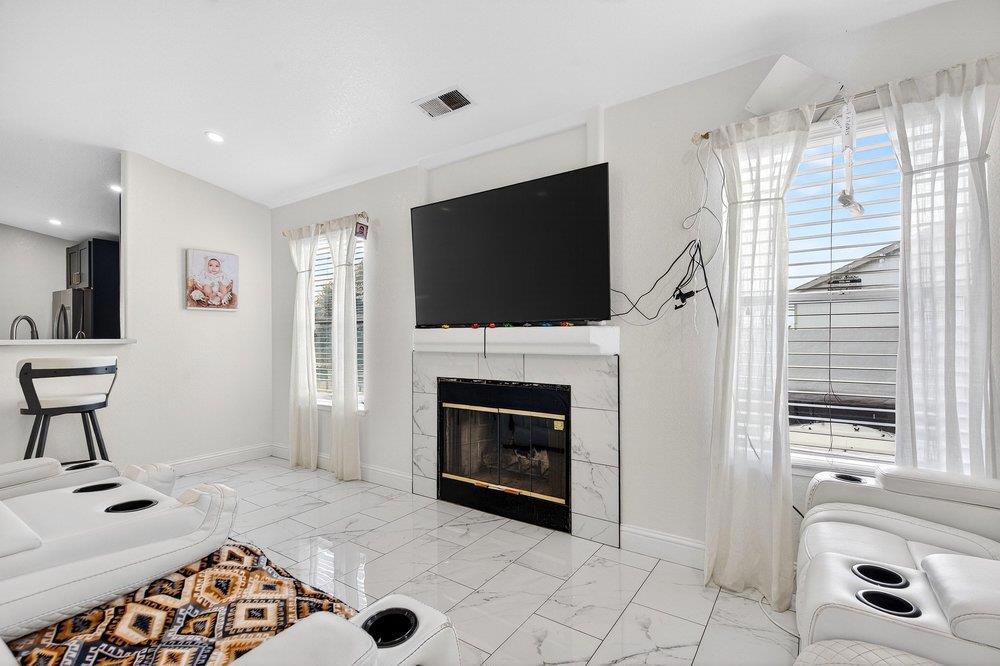 225 Kimberly