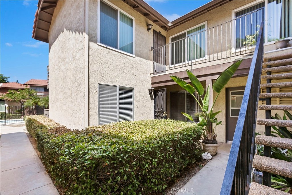 1350 Brentwood Circle B