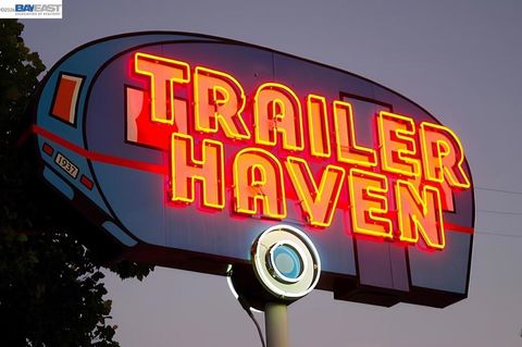 Photo of 2399 E 14th, San Leandro, CA 94577 (MLS # 41125753)