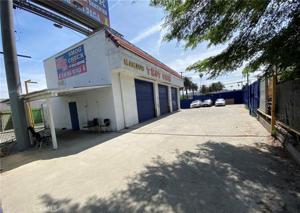 Excellent Corner Lot! 2 Lots 5,800 SqFt. with a Smog Check Business which has been established for almost 30 years. Great for someone that likes to be their own boss. Most of the Smog Check equipment belongs to the State of California, tenant has to apply for all Permits, Licenses, and DBA name.
