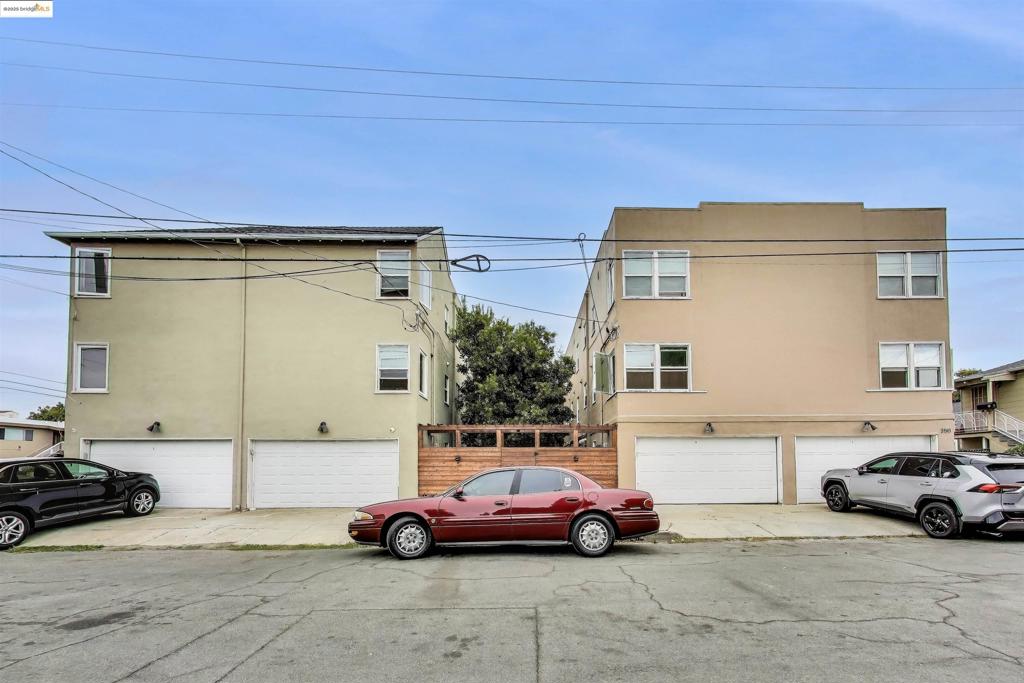BELLEVIEW GARDEN - Residential Income
