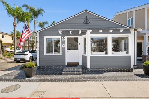 Photo of 126 Collins Ave, Newport Beach, CA 92662 (MLS # NP25239705) Photo of 126 Collins Ave, Newport Beach, CA 92662 (MLS # NP25239705)