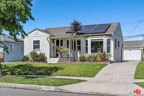 4319 Carfax Avenue Lakewood CA 90713