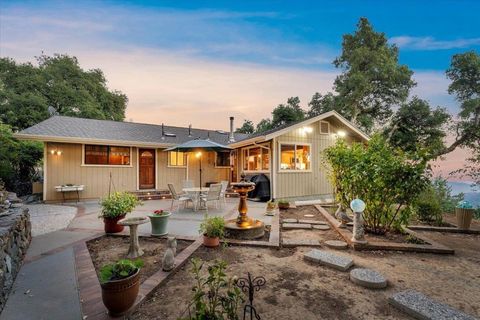 Tiny photo for 24854 Skyland Road, Los Gatos, CA 95033 (MLS # ML82037619)