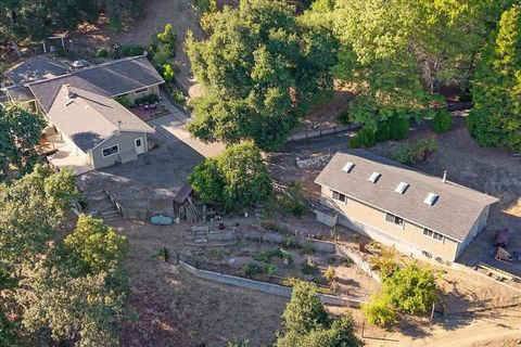Tiny photo for 24854 Skyland Road, Los Gatos, CA 95033 (MLS # ML82037619)