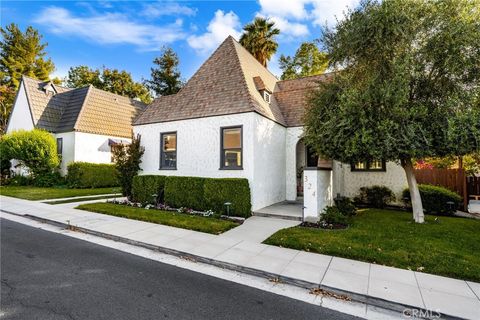 324 Normandie Court Redlands CA 92373