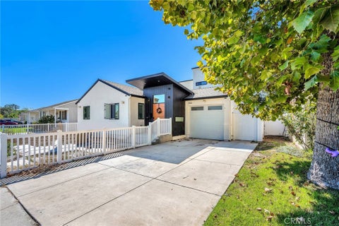 Photo of 7799 Hindry Ave, Westchester, CA 90045 (MLS # SB26214618)