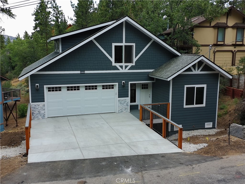 Brand new custom home in the desirable neighborhood of upper Moonridge. Minutes away from skiing, golfing, the Village, and zoo. 5 bedrooms and 3.5 bathrooms make this an ideal family home or high rental income potential investment property. Loft with powder room over the garage can be used as an extra living room, game room, or large bedroom. Kitchen/Dining/Living room features gas fireplace, abundant natural light, high Pine ceiling, and deck with nature/mountain view. Decking is durable and low-maintenance Trex material. Large primary bedroom has walk-in closet and private covered deck. Waterproof laminate flooring throughout and tile bath floors. Home is prewired for future 220 volt needs including EV charger. High-quality garage epoxy floor. Large extra storage space under garage. Must see to appreciate this unique opportunity!