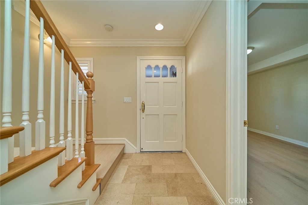 2503 Perkins Lane