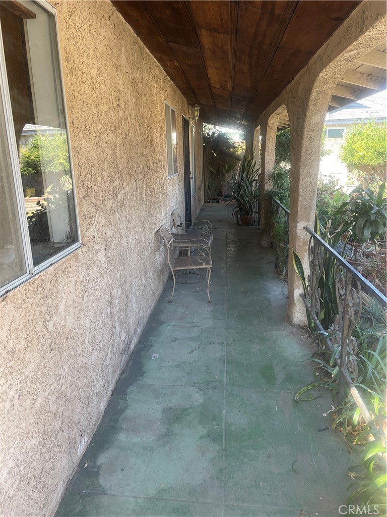 2044 W 166th Street
