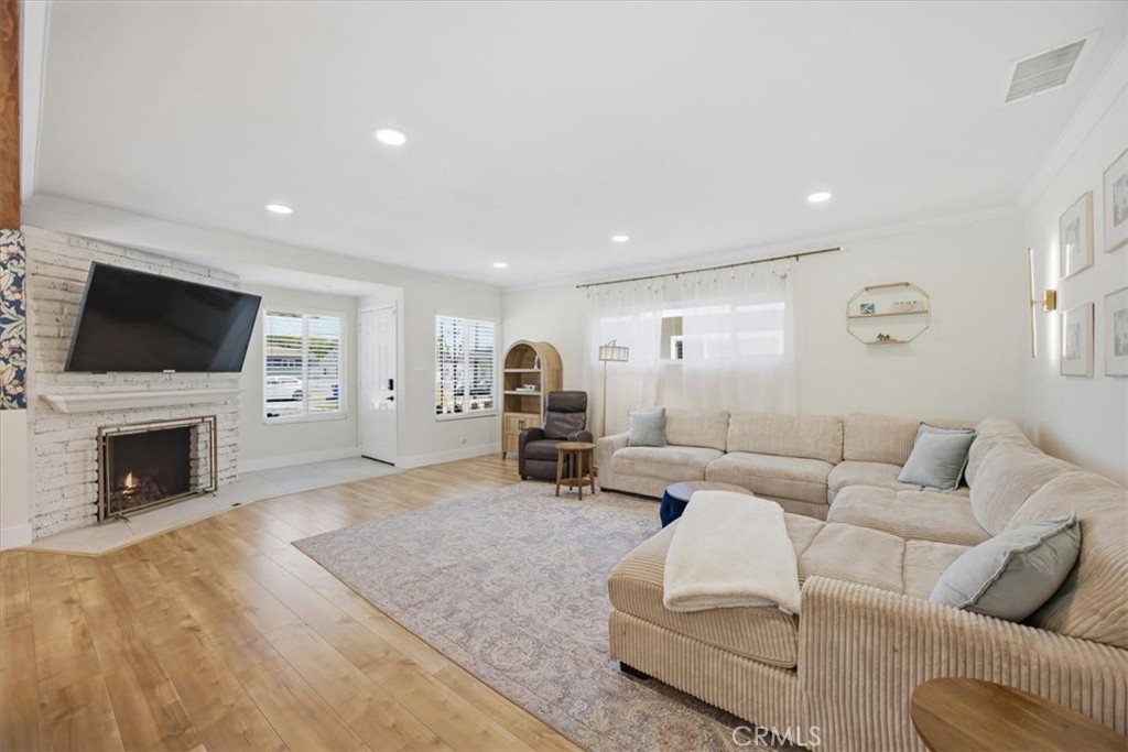 5000 W 141st Street
