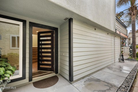 Tiny photo for 3237 Playa Court, Oxnard, CA 93035 (MLS # 226004334)