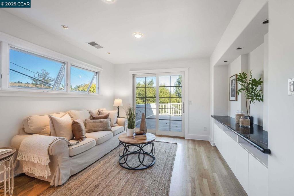 DEL REY - Residential