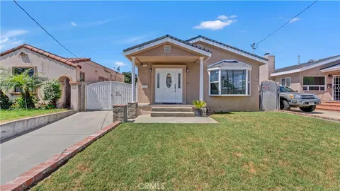 1041 King Ave, Wilmington, CA 90744 - MLS#: SB26080259