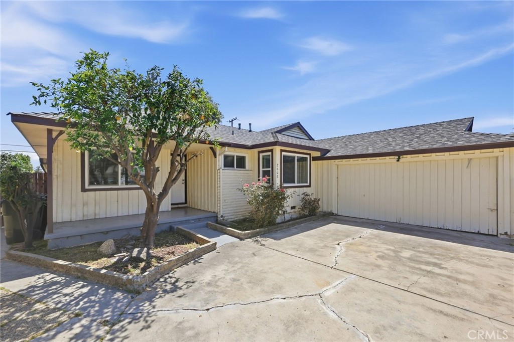 2608 Balfour