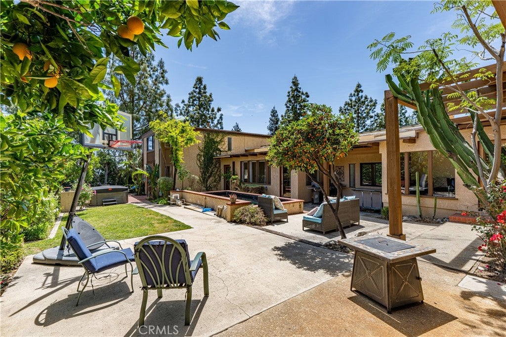 2480 Vista Drive