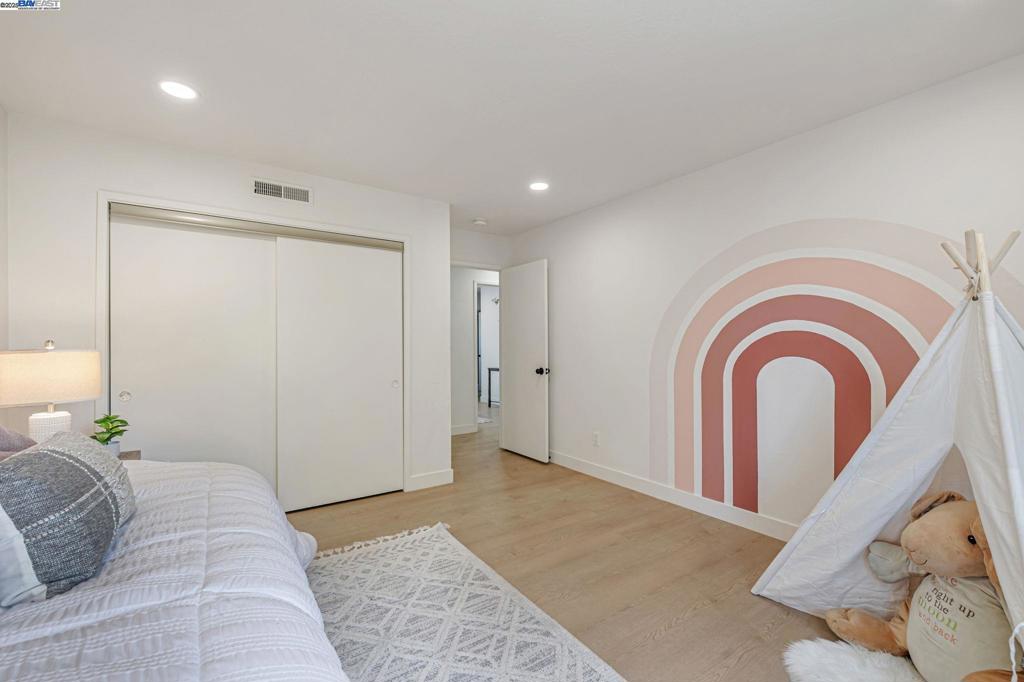 Not Listed - Residential