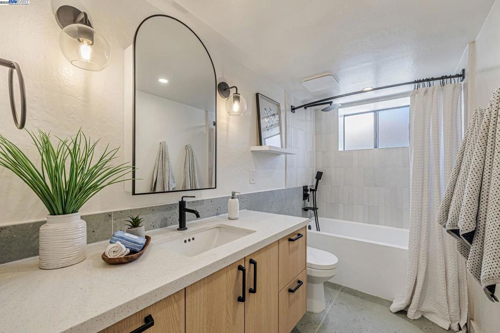 Not Listed - Residential