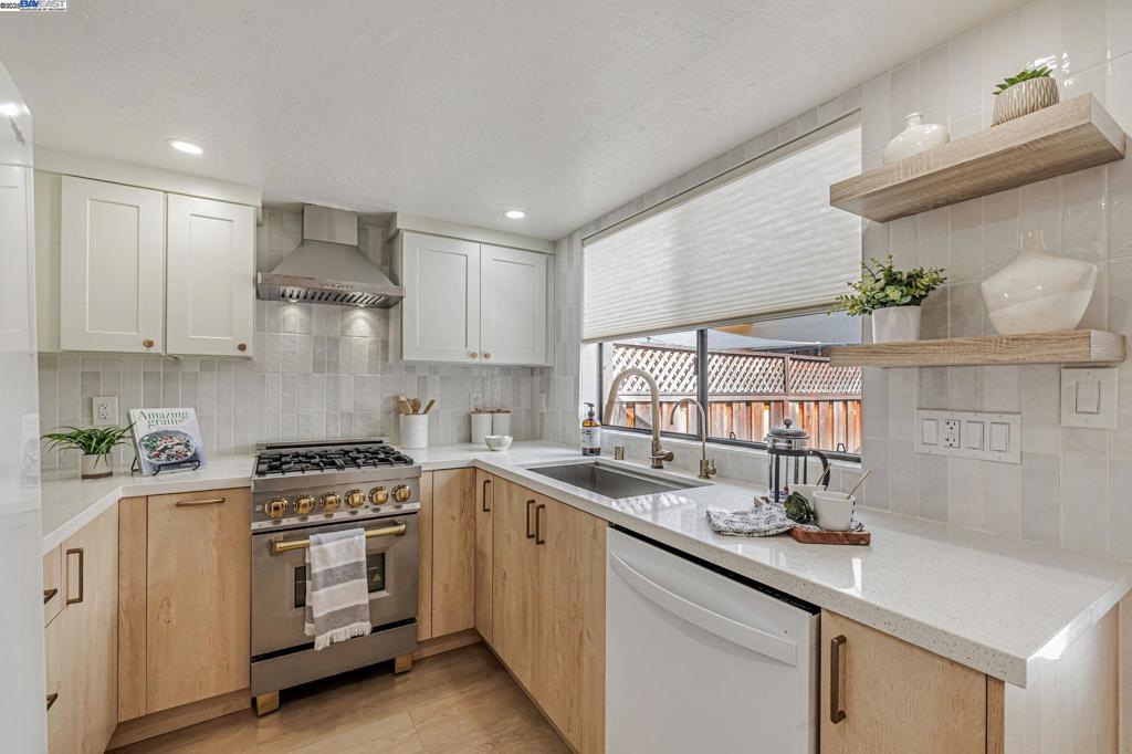 Not Listed - Residential
