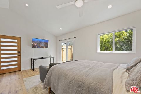 Tiny photo for 19014 Bessemer St, Tarzana, CA 91335 (MLS # 26675063)