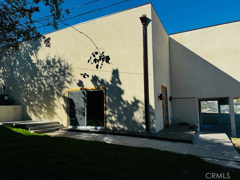 21655 Temescal Canyon