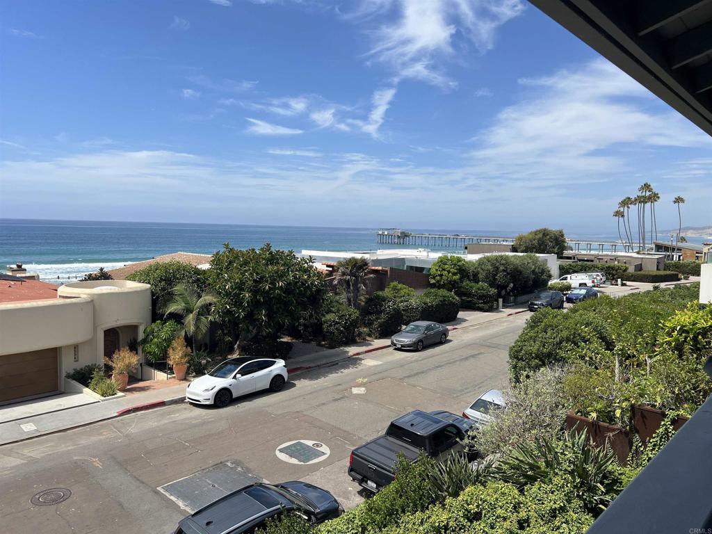 La Jolla Shores beach rental available now until May 31st. This 4 bedroom 3 bath home has plenty of room for everyone with one room set up with multiple Queen size beds making the perfect 'bunk room'. There are separate family and living rooms and multiple outdoor spaces. The views are insane and from almost every room! The fire pit in the backyard is the perfect spot to relax from a day at the beach. Multiple parking spots are in the back.