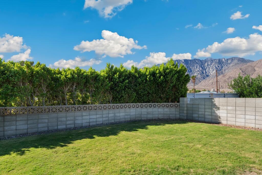 Desert Highland Gateway - Residential