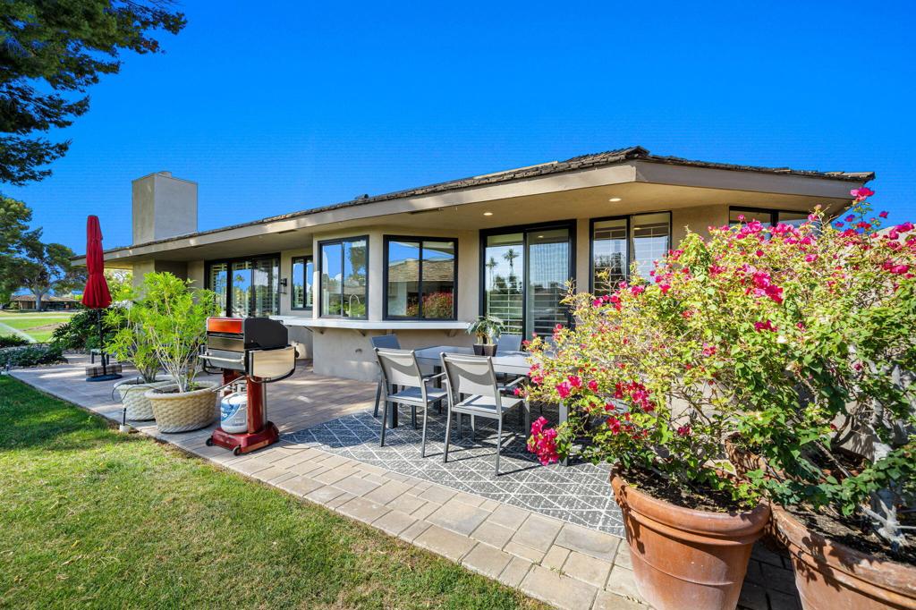 The Springs C.C. - Residential