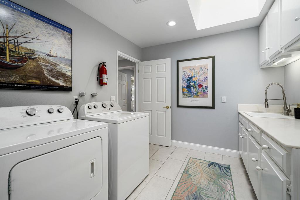 The Springs C.C. - Residential