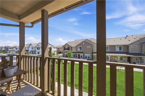 Tiny photo for 39333 Corvina Lane, Temecula, CA 92591 (MLS # SW26086287)