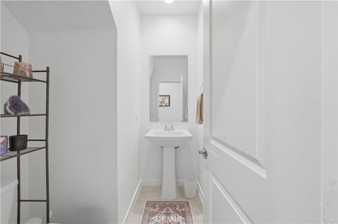 Tiny photo for 39333 Corvina Lane, Temecula, CA 92591 (MLS # SW26086287)