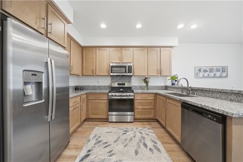 Tiny photo for 39333 Corvina Lane, Temecula, CA 92591 (MLS # SW26086287)