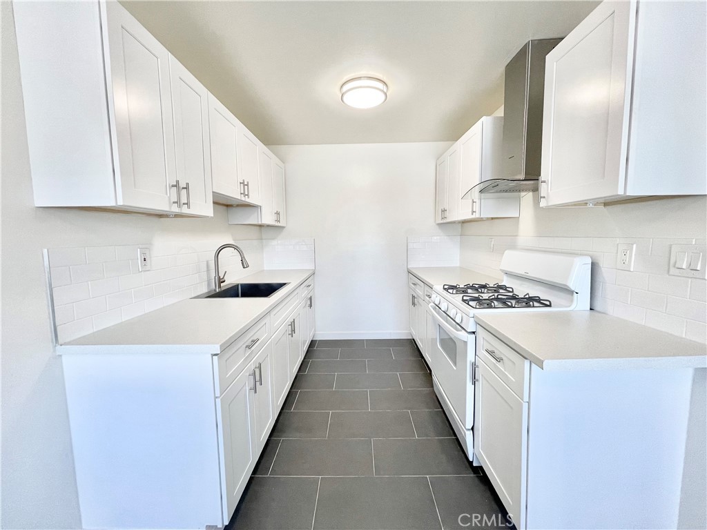 Fullerton Apartments - Residential Lease