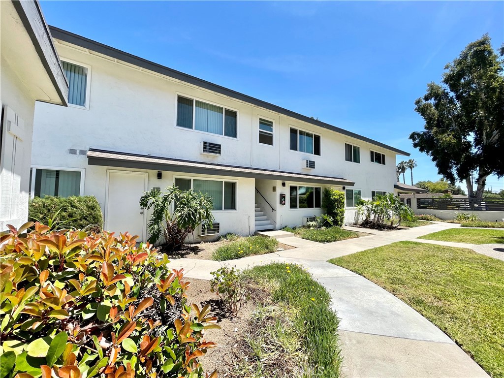 Fullerton Apartments - Residential Lease