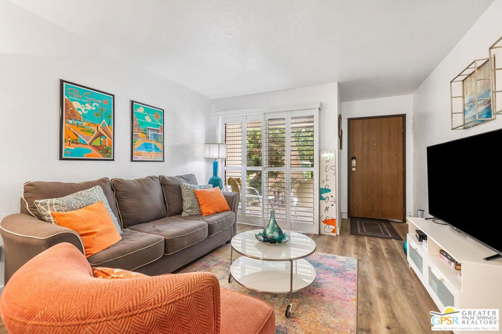 2810 N Arcadia Court 108