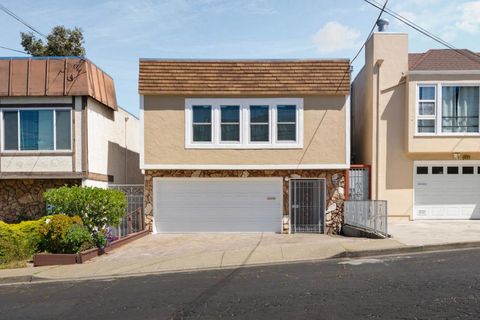 Photo of Daly City, CA 94014 (MLS # ML82043263)