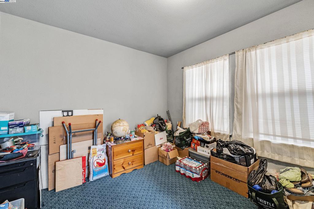 HIGHLAND TERRACE - Residential Income