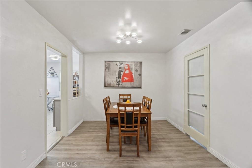 1120 Highland Oaks Drive