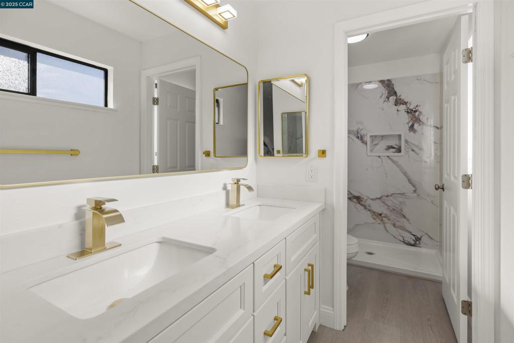 SHANNON HILLS - Residential