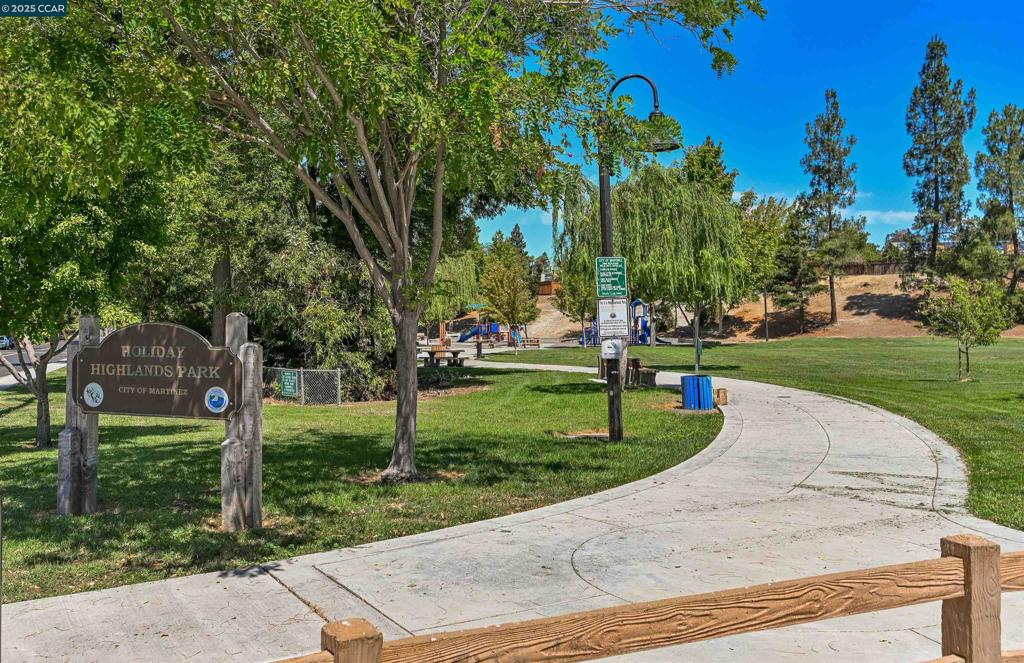 SHANNON HILLS - Residential