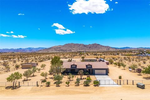 Photo of 60849 Duvall Drive, Joshua Tree, CA 92252 (MLS # JT25099273) Photo of 60849 Duvall Drive, Joshua Tree, CA 92252 (MLS # JT25099273)