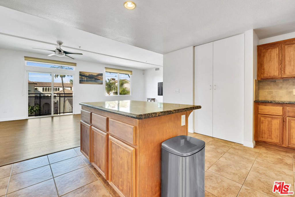 13200 Pacific Promenade 346