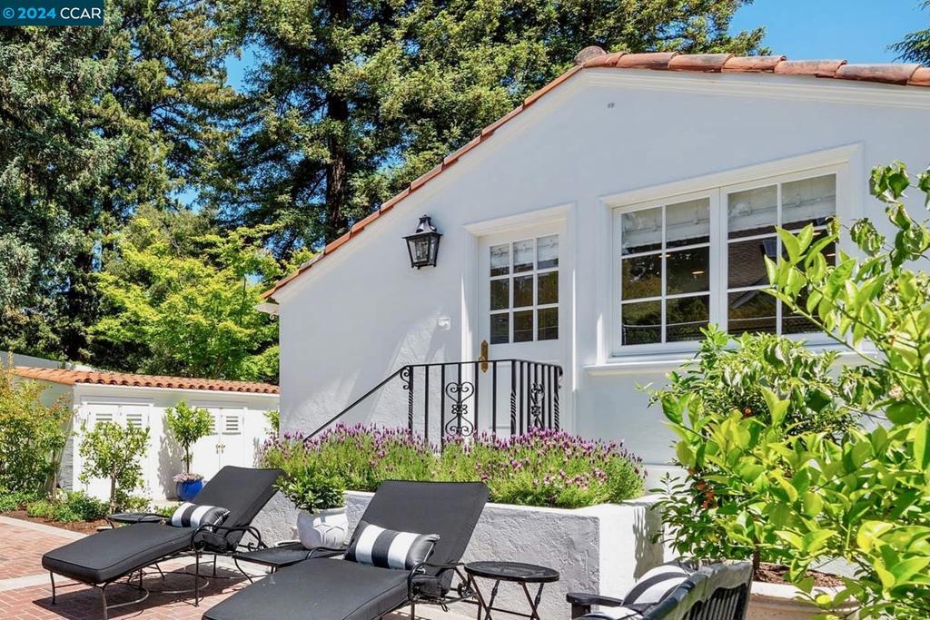 PIEDMONT - Residential