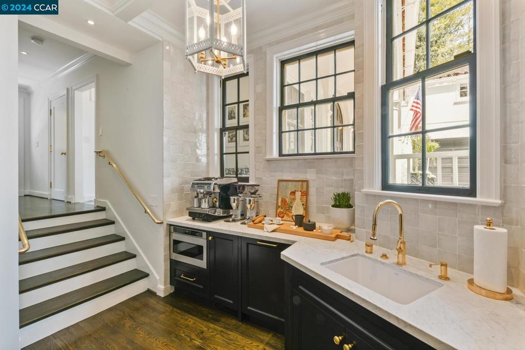 PIEDMONT - Residential