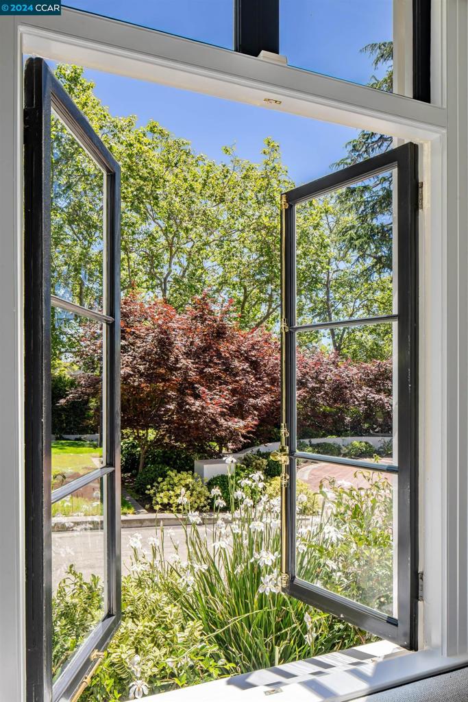 PIEDMONT - Residential