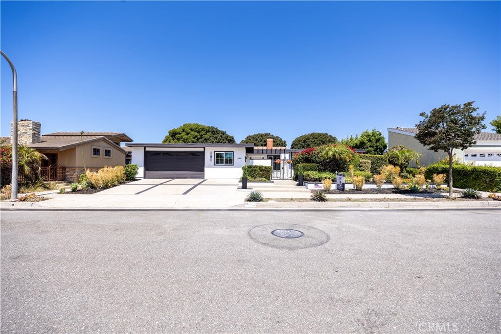 19421 Sierra Lago, Irvine CA 92603 - Photo 8