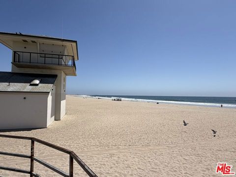 Tiny photo for 261 Highland Dr, Oxnard, CA 93035 (MLS # 26828665)