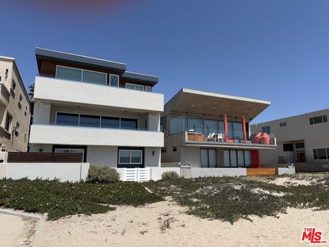 Tiny photo for 261 Highland Dr, Oxnard, CA 93035 (MLS # 26828665)