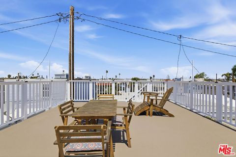 Tiny photo for 261 Highland Dr, Oxnard, CA 93035 (MLS # 26828665)